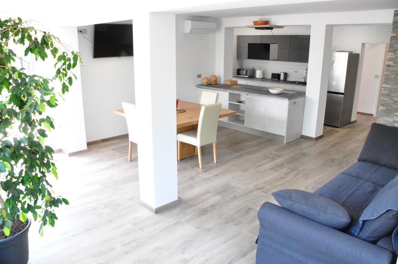 Apartment Cecil イゾラ エクステリア 写真
